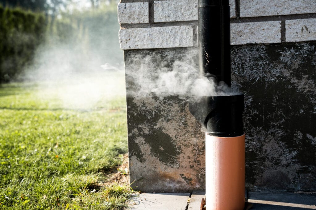 Lokalisering av felkopplingar med hjälp av rök